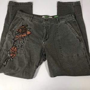 Size 29 Anthropologie Olive Embellished Jeans.